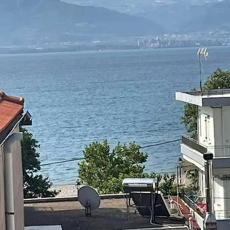 Διαμέρισμα Στη Ναύπακτο Nafpaktos Exterior photo